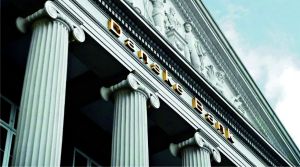 Investitorii Danske Bank au dat în judecată banca