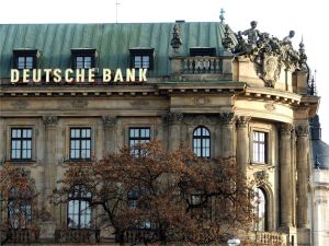 43% dintre germani se opun fuziunii Deutsche Bank - Commerzbank