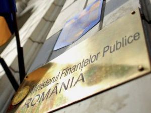Finanţele au atras 200 milioane lei de la bănci