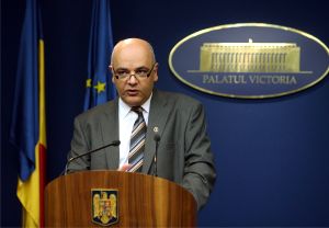 Secretarul de stat Raed Arafat a precizat că entităţile civile vor fi implicate mai pregnant în această acţiune în noaptea de 11 spre 12 aprilie, când va avea loc un exerciţiu la staţia de metrou Piaţa Romană, unde va fi prezentă şi o echipă de căutare-salvare din Ungaria.