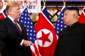 Donald Trump şi Kim Jong Un (Sursa foto: Twitter)