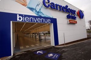 Carrefour vrea să renunţe la 3.000 de angajaţi din Franţa