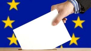 Cetăţenii moldoveni cu acte româneşti expirate nu vor putea vota la europarlamentare 