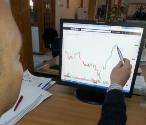 "Ţinta - dividend, lichiditate, rezultate în creştere"