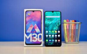 Seria M de la Samsung: trei telefoane pentru trei bugete