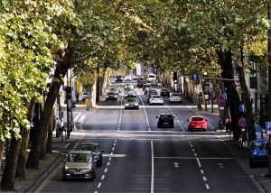 "În 2040 nu va mai exista niciun autoturism cu combustibil fosil"
