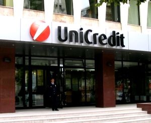 Dobândă anuală de 3,5%, la UniCredit Bank