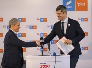 Dacian Cioloş şi Dan Barna (Sursa foto: Twitter)