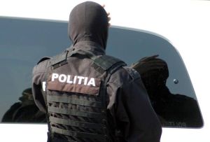 "Avem nevoie de veste antiglonţ în fiecare autospecială"