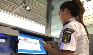Program prelungit la serviciile de paşapoarte