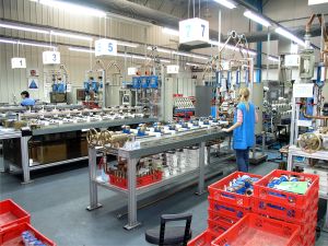 "Volumul producţiei a crescut în mai la 58 de puncte, faţă de 57 în aprilie"
