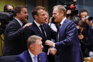 Noi negocieri privind şefia Comisiei Europene