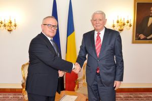 Ants Frosch şi Teodor Meleşcanu (Sursa foto: Twitter)
