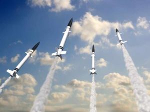 Tripoli cere explicaţii "urgente" Parisului cu privire la rachetele franceze găsite în Libia