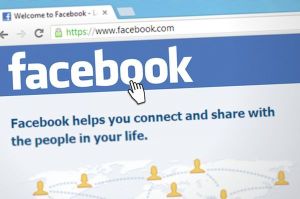 Facebook continuă să înregistreze creşteri ale veniturilor 
