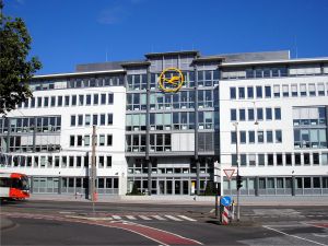 Bănci majore, date în judecată pentru manipularea cursului valutar
