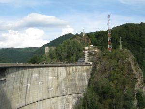 Hidroelectrica a primit cinci oferte pentru retehnologizarea centralei Vidraru 
