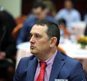 Gheorghe Piperea:"Legea stabileşte o procedură destul de simplă de control, sechestrare şi confiscare a averilor ilicite, dar mai ales o serie de competenţe pentru câteva tipuri de entităţi populate, la rândul lor, cu funcţionari şi magistraţi, pe care îi plătim, suplimentar faţă de salariile lor normale, din banii noştri de taxe şi impozite".
