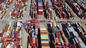 Comerţul internaţional al Chinei a înregistrat un avans de 5,7% în iulie