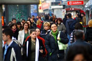 Declinul demografic a accelerat în iunie