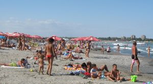 Litoralul românesc, ocupat aproape 100% în minivacanţa de Sf. Maria