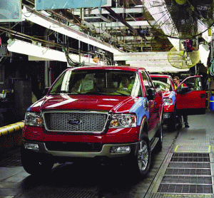 "Ford" Europa a cumpărat 72,4% din acţiunile "Automobile" Craiova, pentru care a platit 57 de milioane de euro. 