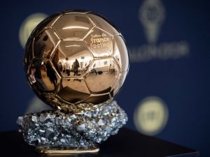 Messi şi Ronaldo, umăr la umăr către un nou trofeu
