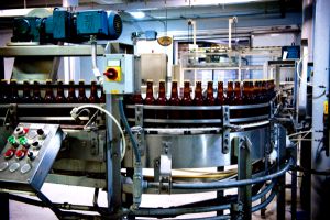 Surse: Mari producători de bere, acuzaţi de cartel în India