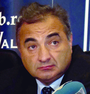 Florin Georgescu: "Modificările normelor de creditare nu trebuie sa puna in pericol stabilitatea economică".