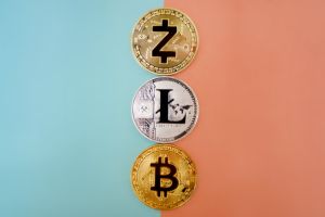 UE adoptă o poziţie dură faţă de criptomonede