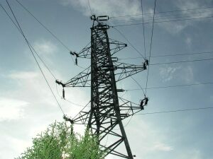 Consumul naţional de electricitate a depăşit 9.100 de MW 