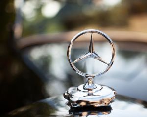 Mercedes-Benz ramâne cel mai mare producător mondial de automobile de lux