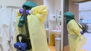 China plasează oraşe în carantină în faţa epidemiei care a început să se răspândească în restul lumii