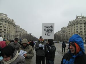 Împrumutaţii în CHF îşi pregătesc bannerele să revină în Parlament