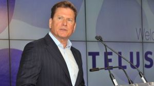 Darren Entwistle Preşedinte şi CEO TELUS