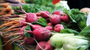 "Deficitul balanţei comerciale cu produse agroalimentare, aproape de un miliard de euro"