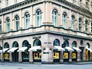 Anchetă pentru spălare de bani prin banca elveţiană Julius Baer