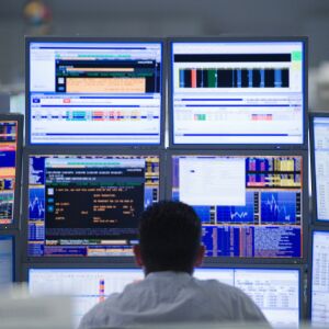 BRK suspendă activitatea de market maker pentru patru acţiuni