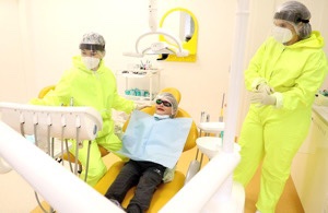 Stomatologia trebuie şi poate să iasă din starea de urgenţă