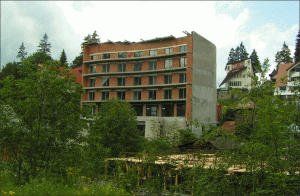 The hottest sector of Romania"s economy - construction - has been hit hard by the economic crisis.