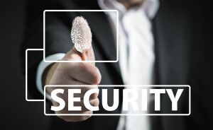 Industria telecom, retail-ul şi serviciile financiare, cele mai afectate de fraude online
