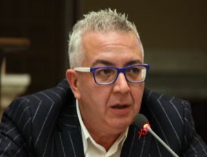 "Centrala de la Iernut trebuie să fie funcţională la sfârşitul anului"