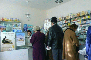În goana după profit, farmaciile private au format grupuri de presiune