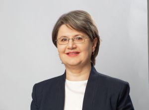 Simona Cocoş, director general Zentiva şi membru în boardul Asociaţiei Producătorilor de Medicamente Generice din România