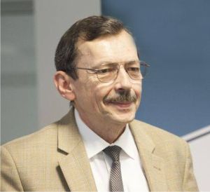 conf. univ. dr. Emilian Popovici, vicepreşedintele Societăţii Române de Epidemiologie
