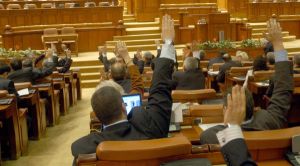 Parlamentul decide impozitarea severă pentru pensiile speciale
