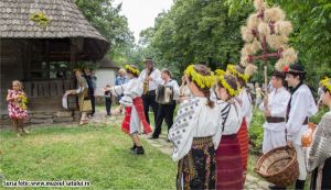Târg de Sânziene la Muzeul Satului