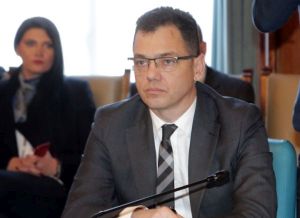 PSD iniţiază o lege menită să susţină producţia naţională de automobile şi electrocasnice