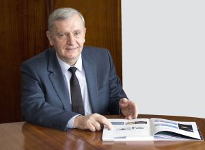 Grigore Filip, directorul general al Aerostar Bacău