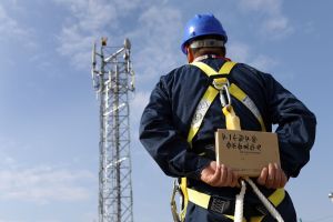 Europa pusă la încercare. Cine va câştiga lupta 5G